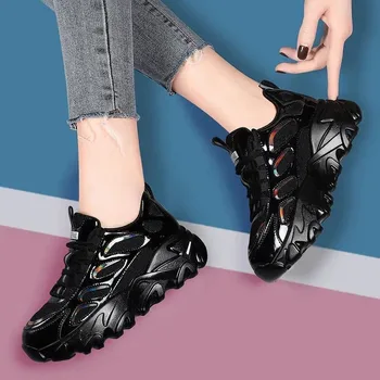 Популярные женские осенние спортивные туфли для отдыха 2023 года с ярким верхом на толстой подошве и приподнятой внутренней подкладкой из Пэдди